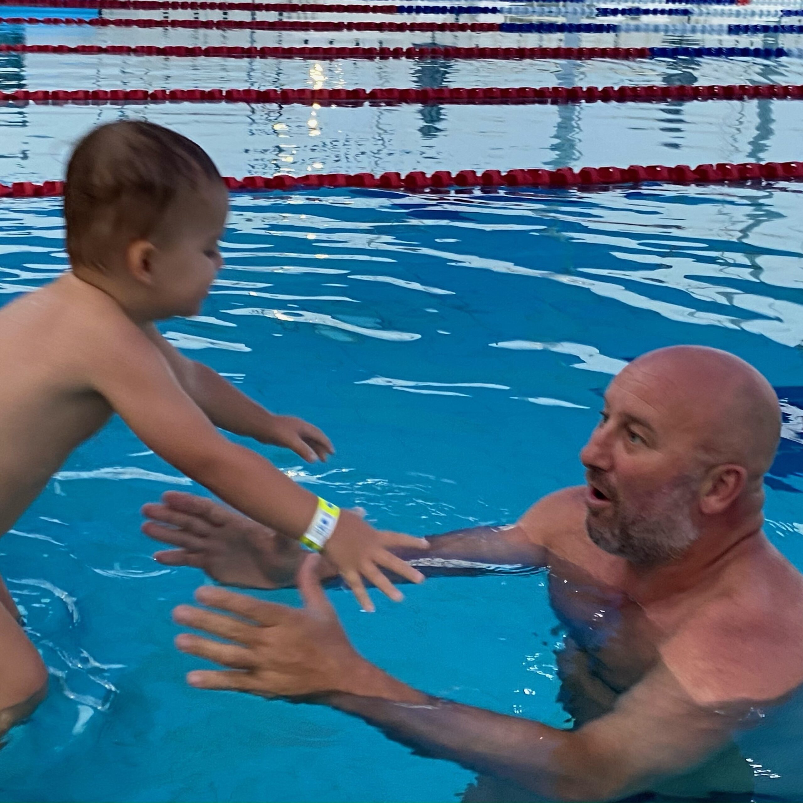 learn to swim classes brisbane